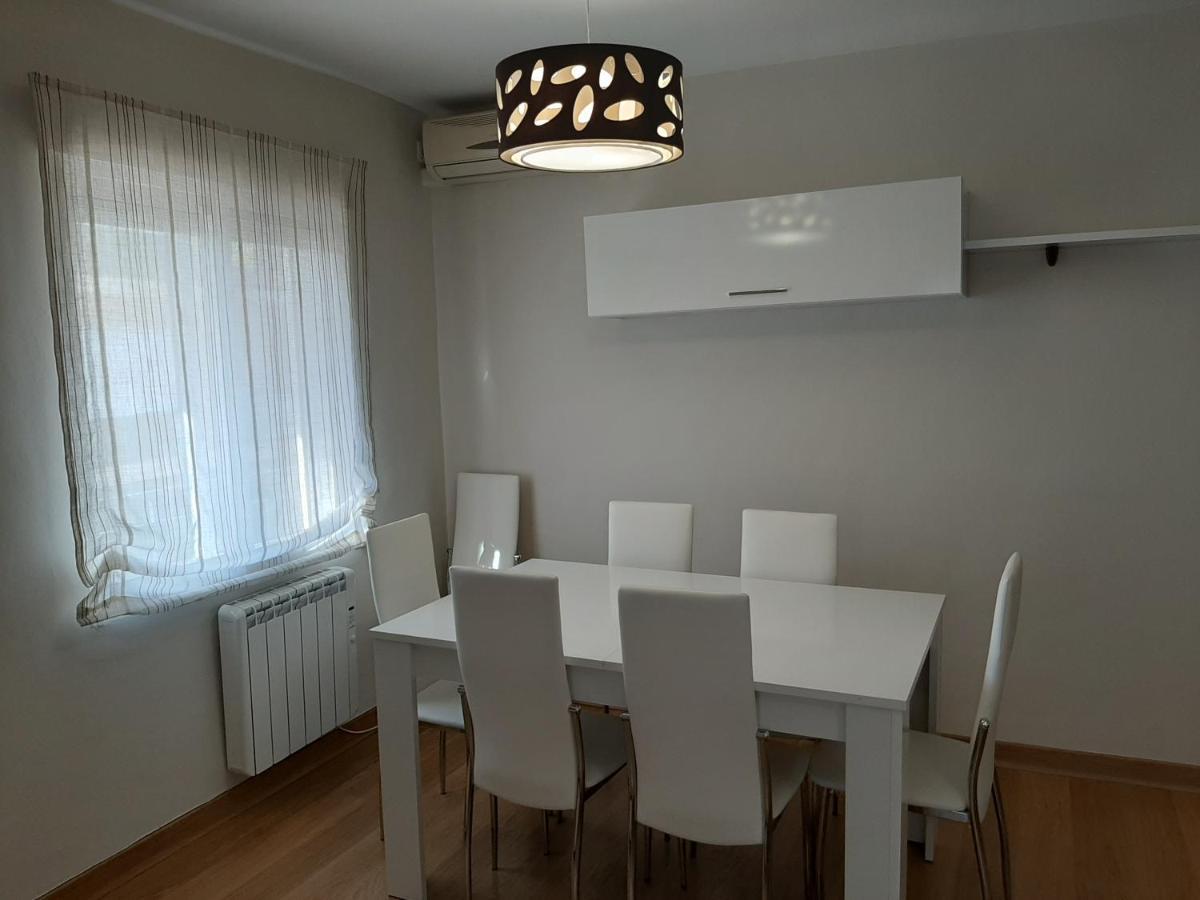 Apartamento Alojamiento Dulce Hogar Cazorla Exterior foto